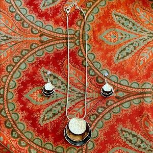 Silver and Black Pendant Necklace with Earrings NWOT